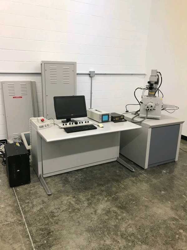 FEI Nova nanosem 600 