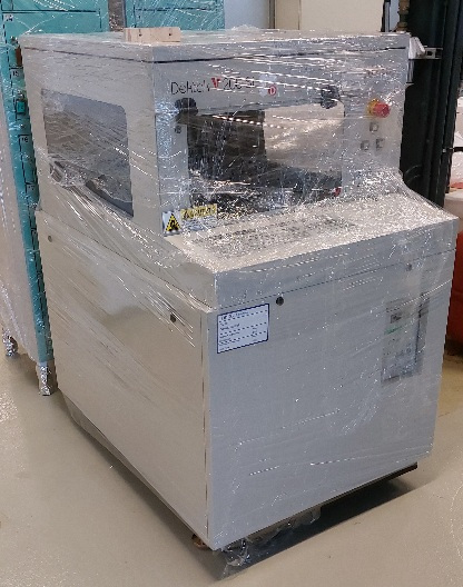 Veeco V220SI 