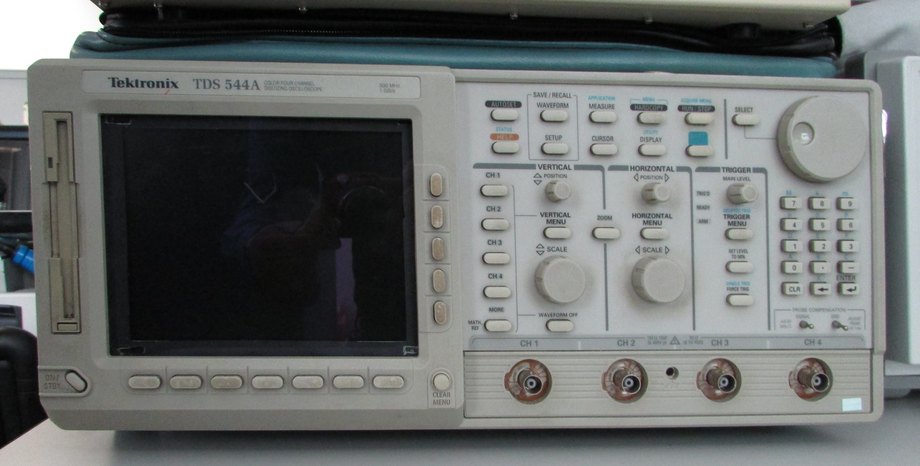 Tektronix TDS5054 