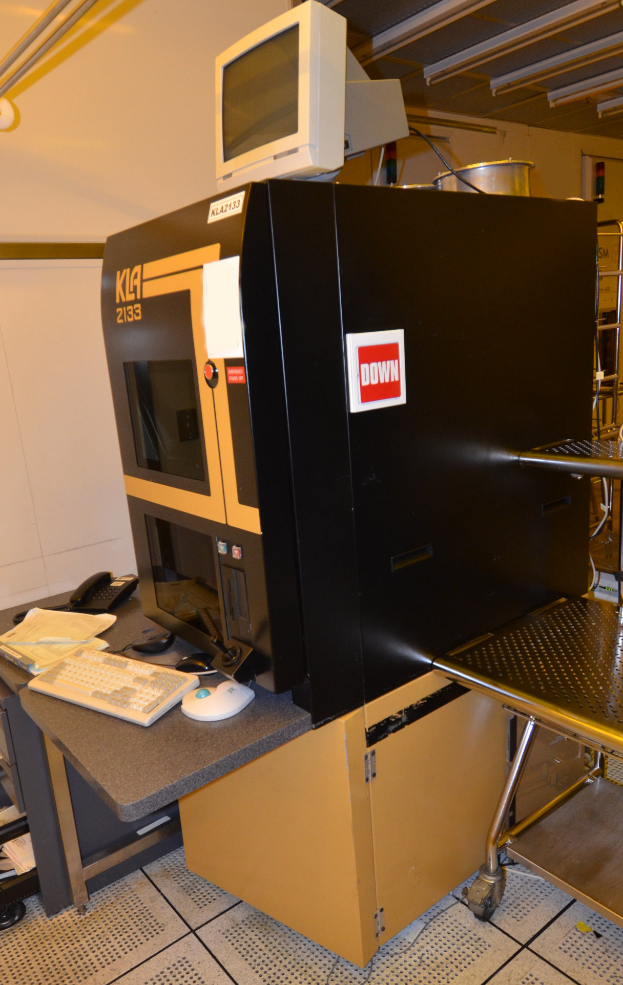 KLA 2133 Metrology Defect inspection (Bright Field) for sale